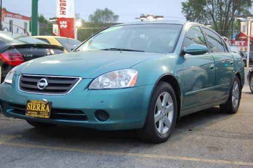 Photo of a 2002-2003 Nissan Altima in Seascape (paint color code FY0)