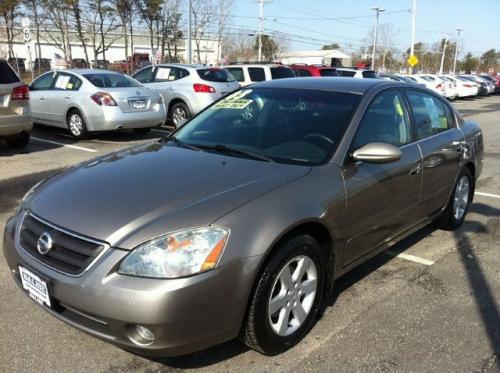 Photo Image Gallery & Touchup Paint: Nissan Altima in Polished Pewter (KY2)