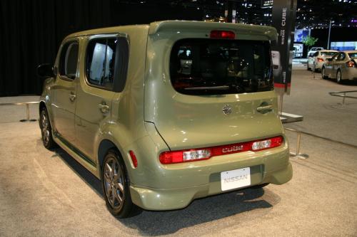 Nissan Cube z12 tuned