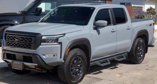 Photo of a 2022-2025 Nissan Frontier in Boulder Gray Pearl (paint color code KBY)