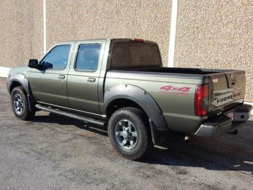 Photo of a 2004 Nissan Frontier in Canteen (paint color code D13)