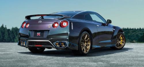 Photo of a 2021-2024 Nissan GT-R in Midnight Purple (paint color code DAP)