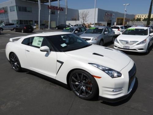 nissan gtr Photo Example of Paint Code QAB