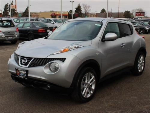 Photo Image Gallery & Touchup Paint: Nissan Juke in Brilliant Silver (K23)