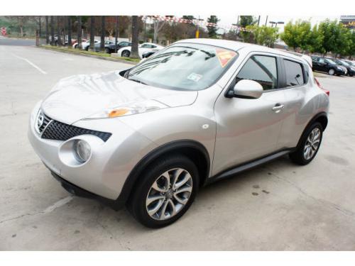 Photo Image Gallery & Touchup Paint: Nissan Juke in Chrome Silver (KY0)