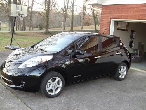 nissan leaf Photo Example of Paint Code KH3