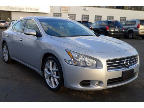 Photo Image Gallery & Touchup Paint: Nissan Maxima in Brilliant Silver ...