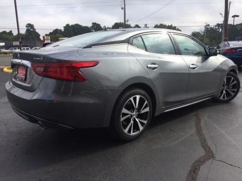 Photo of a 2021 Nissan Maxima in Gun Metallic (paint color code KAD)