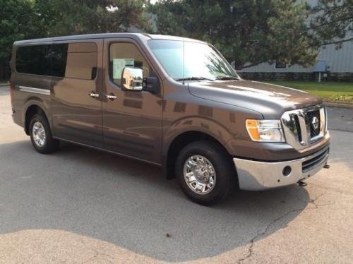 Photo of a 2018 Nissan NV in Brilliant Silver Metallic (paint color code K23)