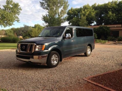 Photo of a 2013-2014 Nissan NV in Graphite Blue (paint color code RAQ)