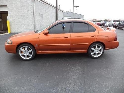 Photo of a 2004-2006 Nissan Sentra in Volcanic Orange (paint color code A12)