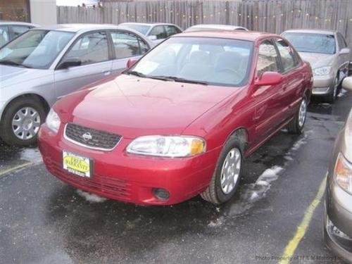 Photo of a 2000 Nissan Sentra in Heatwave (paint color code AW4)