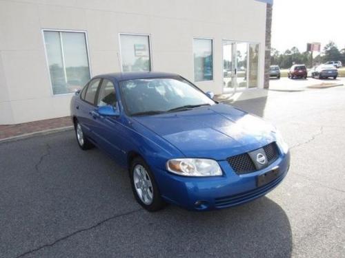 Photo of a 2004-2006 Nissan Sentra in Sapphire Blue (paint color code B14)