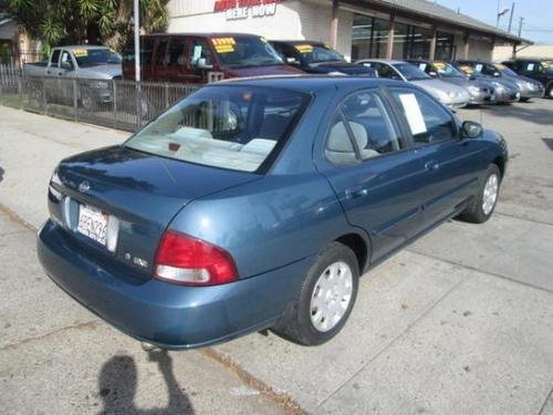 Photo of a 2001-2002 Nissan Sentra in Out Of The Blue (paint color code BX6)