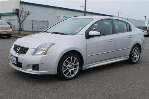 Photo of a 2007-2012 Nissan Sentra in Brilliant Silver (paint color code K23