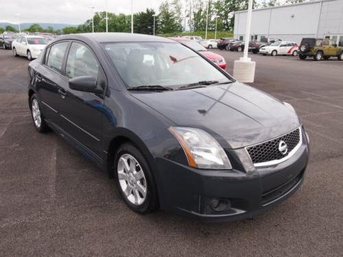 Photo of a 2009 Nissan Sentra in Midnight Sky (paint color code KAN)