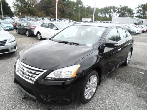 Photo of a 2013 Nissan Sentra in Super Black (paint color code KH3