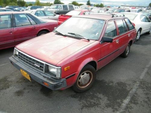 Photo of a 1983-1986 Nissan Sentra in Regatta Red (paint color code 064)