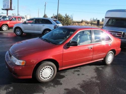 Photo of a 1998 Nissan Sentra in Cinnamon Bronze (paint color code AT1)