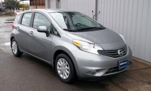 Photo Image Gallery & Touchup Paint: Nissan Versanote in Magnetic Gray ...