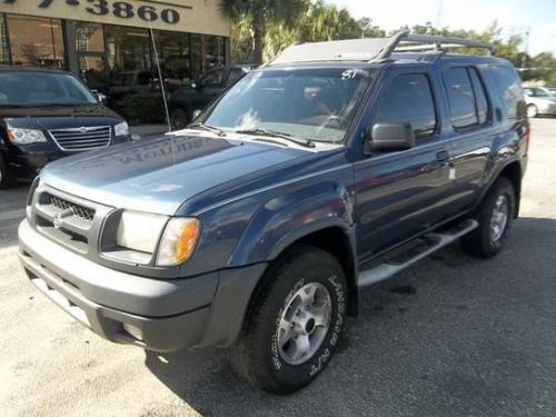 Photo Image Gallery & Touchup Paint: Nissan Xterra in Denim Blue (BW2)