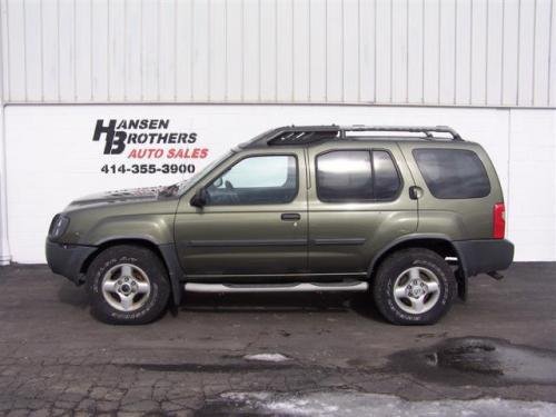 Photo of a 2003-2004 Nissan Xterra in Canteen (paint color code D13)