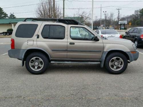 Photo of a 2003-2004 Nissan Xterra in Granite (paint color code KY2)