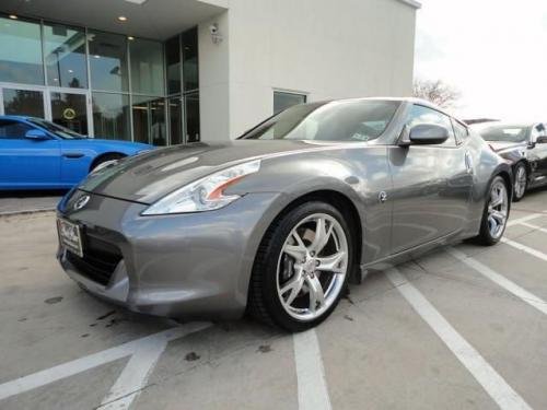 nissan z Photo Example of Paint Code KAD