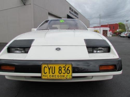 Photo of a 1984-1985 Nissan Z in Mint White (paint color code 002