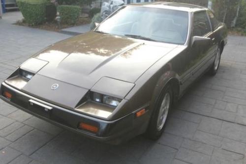 Photo of a 1985-1986 Nissan Z in Dark Brown Metallic (paint color code 332)