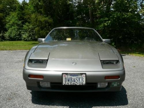 Photo of a 1988 Nissan Z in Dark Gray Metallic (paint color code 463)