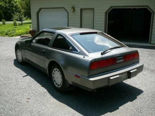 Photo of a 1988 Nissan Z in Dark Gray Metallic (paint color code 463)