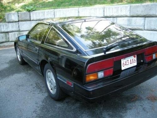 Photo of a 1987 Nissan Z in Thunder Black (paint color code 365)