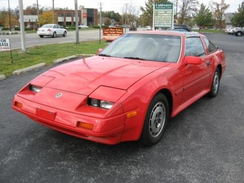 Photo of a 1986-1987 Nissan Z in Hot Red (paint color code 526)