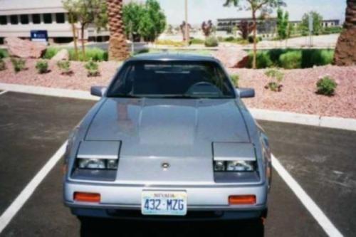 Photo of a 1986-1987 Nissan Z in Medium Blue Metallic (paint color code 553)