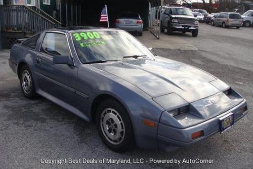 Photo of a 1986-1987 Nissan Z in Medium Blue Metallic (paint color code 553)