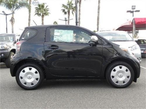 Photo of a 2014 Scion iQ in Black Sand Pearl (paint color code 2KS)