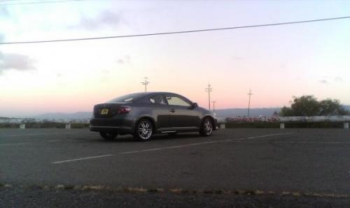 Photo of a 2008 Scion tC in Galactic Gray Mica (paint color code 1E9)