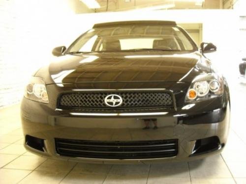 Photo of a 2009 Scion tC in Gloss Black (paint color code 202