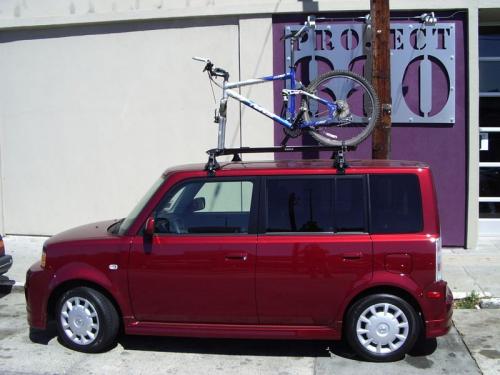 Photo of a 2006 Scion xB in Salsa Red Pearl (paint color code 3Q3)