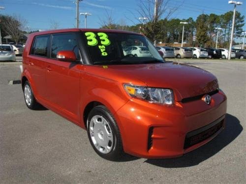 Photo of a 2012 Scion xB in Hot Lava (paint color code 4R8)