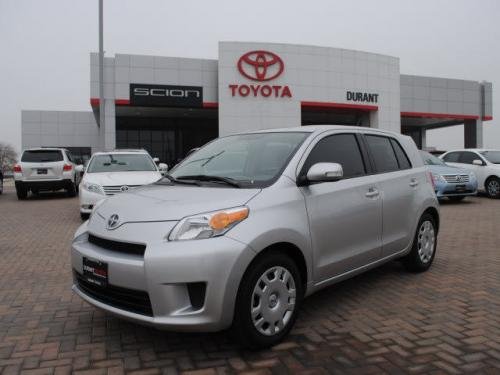 Photo of a 2012 Scion xD in Classic Silver Metallic (paint color code 2MA)