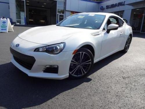 Photo Image Gallery & Touchup Paint: Subaru Brz in Satin White Pearl (37J)