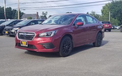 Photo of a 2018-2019 Subaru Legacy in Crimson Red Pearl (paint color code M1Y)