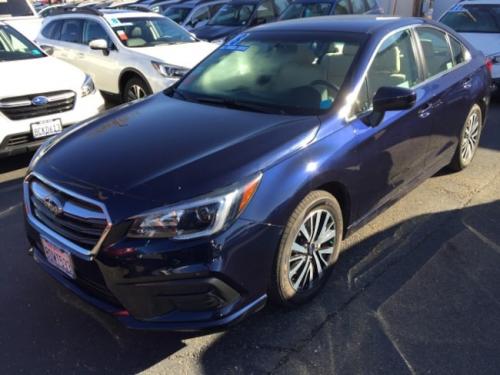 Photo of a 2018 Subaru Legacy in Dark Blue Pearl (paint color code M2Y)