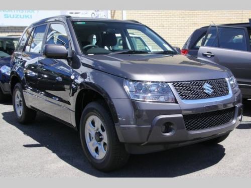 Photo of a 2009-2010 Suzuki Vitara in Slate Gray Metallic (paint color code ZDL)