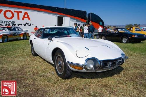 Photo of a 1968-1969 Toyota 2000GT in Pegasus White (paint color code T3223