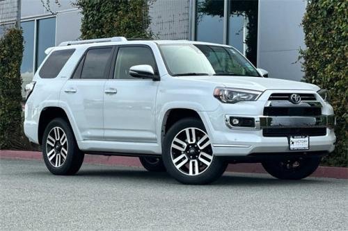 Photo of a 2024 Toyota 4Runner in Wind Chill Pearl (paint color code 089