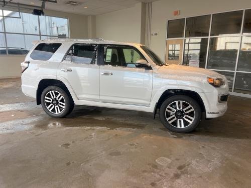 Photo of a 2024 Toyota 4Runner in Wind Chill Pearl (paint color code 089