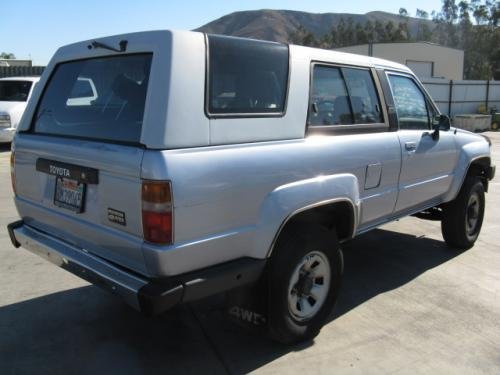 Photo of a 1987-1989 Toyota 4Runner in Light Blue Metallic (paint color code 8D8)